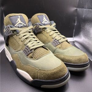 Air Jordan 4 Retro SE Craft Olive Medium Size 13 FB9927-200